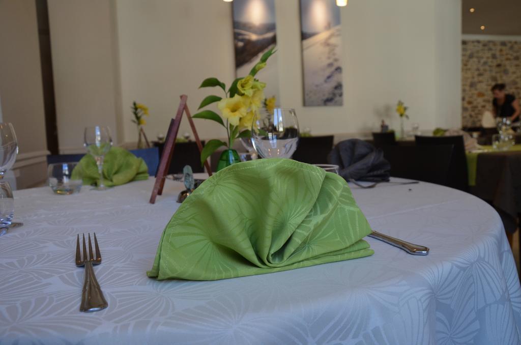 Logis Auberge De L'Allagnonette Saint-Poncy Екстериор снимка