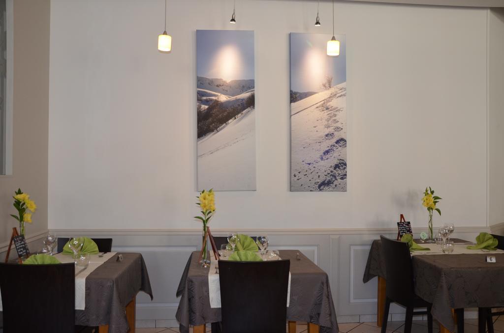 Logis Auberge De L'Allagnonette Saint-Poncy Екстериор снимка