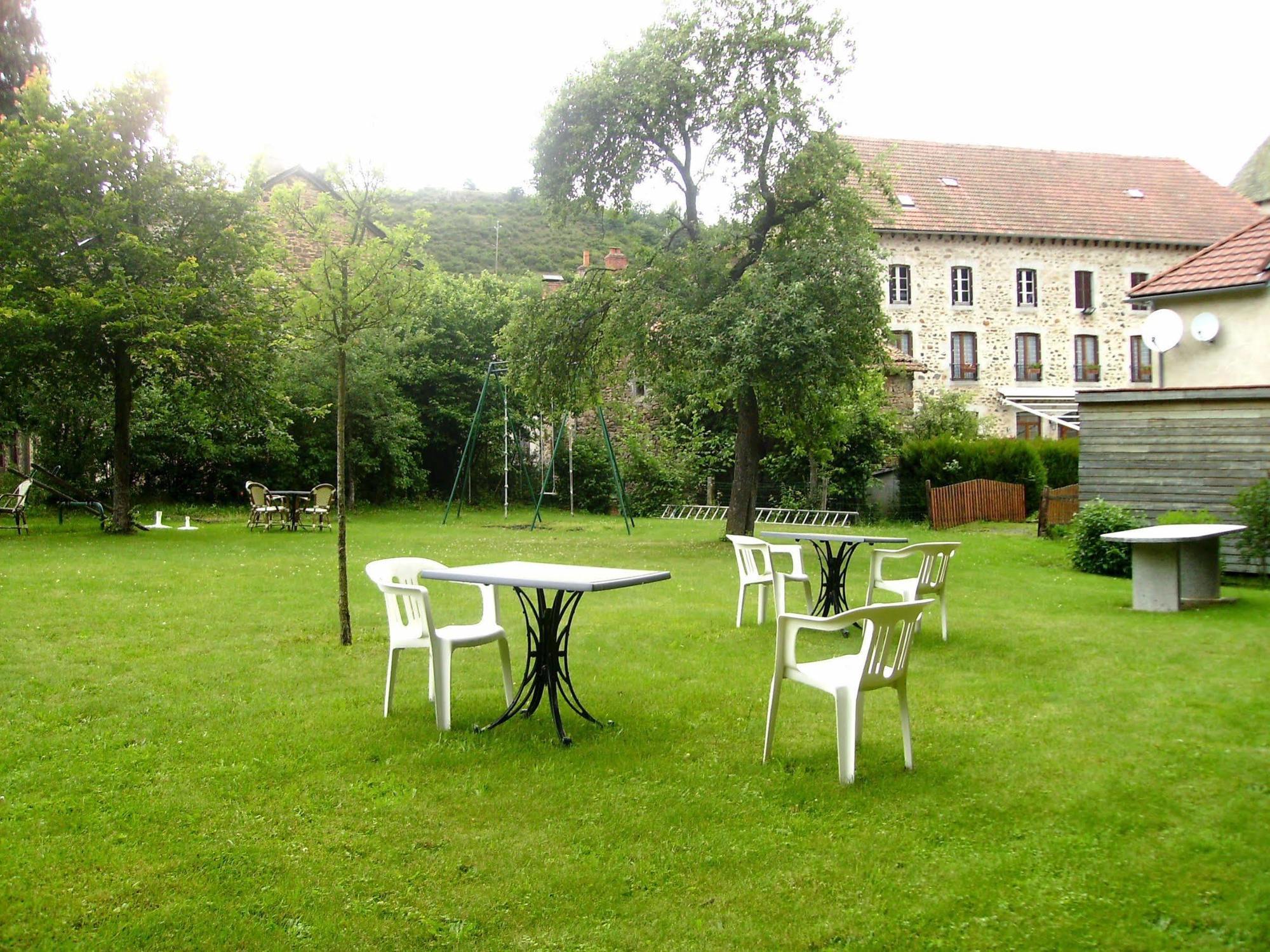 Logis Auberge De L'Allagnonette Saint-Poncy Екстериор снимка