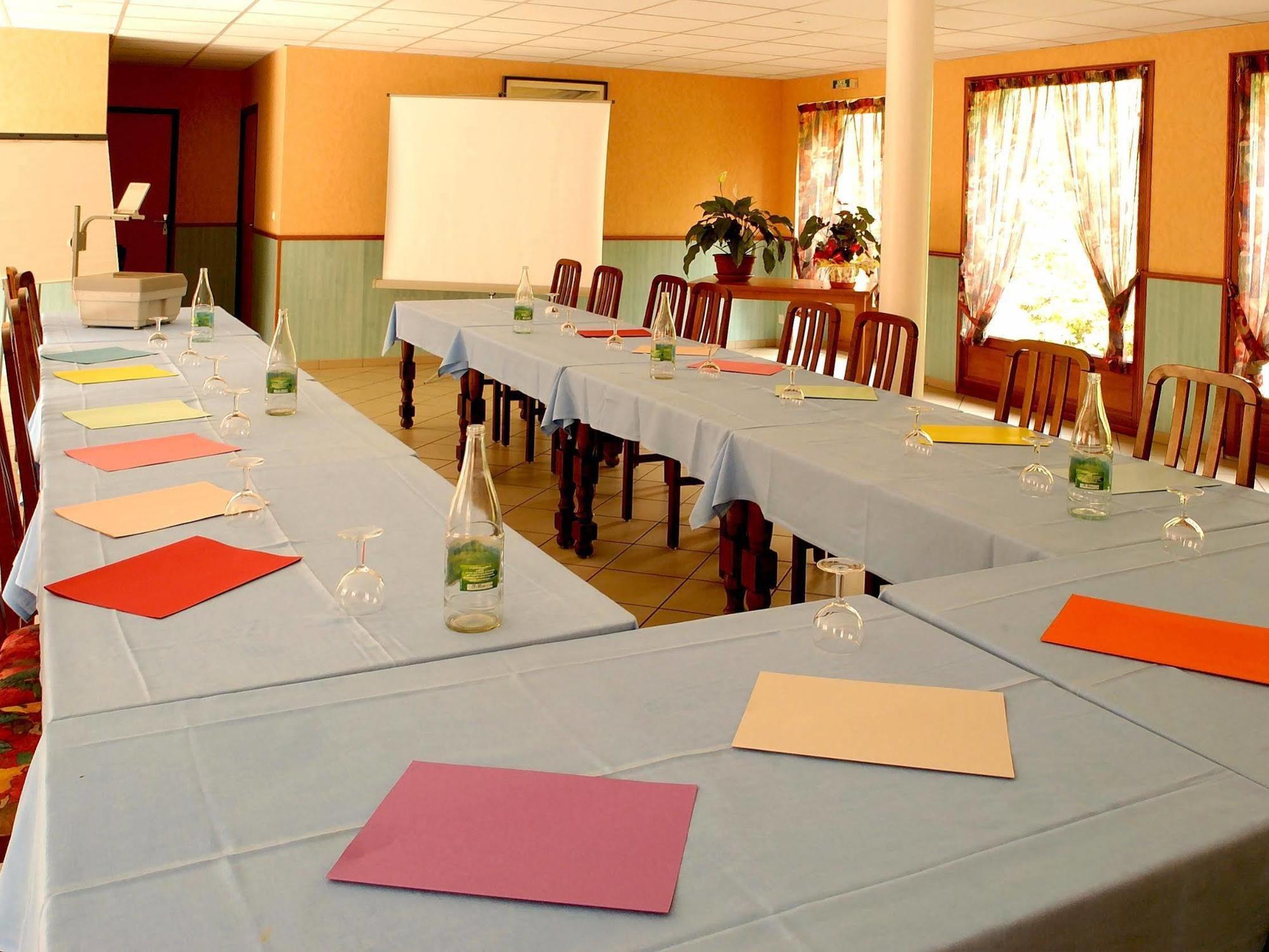 Logis Auberge De L'Allagnonette Saint-Poncy Екстериор снимка